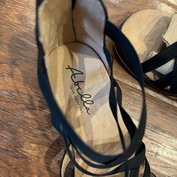 Abella Gladiator Zona Sandals True Comfort 6.5 NWT - Picture 6 of 12